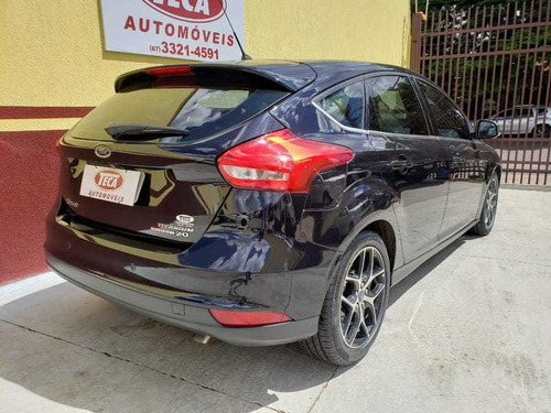 Ford Focus Titanium 2.0 16v(aut.) 5p (flex)