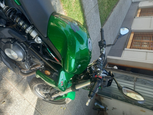 Imagen 4 de 8 de Vendo Benelli Tnt 300 Impecable, Cubiertas Michelin Nuevas!!