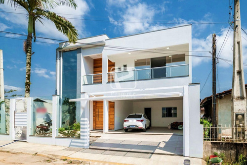 Imagem 2 de 15 de Casa 3 Dormitórios A Venda Em Camboriú - 6885