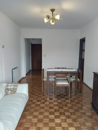 Departamento De 3 Ambientes, Alquiler Temporal, Balcon Y Lavadero, Almagro