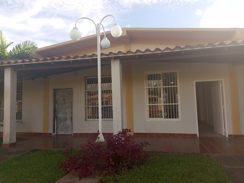 Imagen 2 de 23 de Se Alquila Casa En Residencias Ruiz Tipuro Al02-142st-mfarr