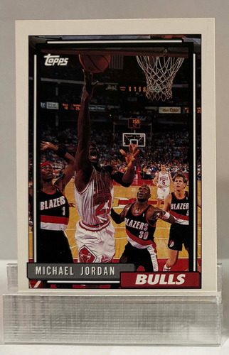 Michael Jordan Topps 92 93 (141) (Usado)