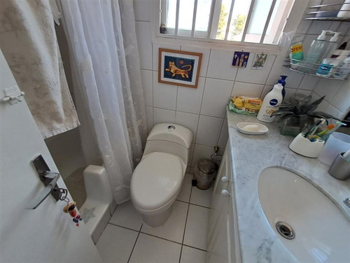Casa En Arriendo De 3 Dorm. En Lo Barnechea