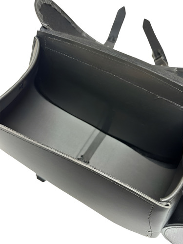 Alforjas Moto A2 C/a + Portaherra 44x25x18 28 Lts Lk Color CON ESTOPEROL