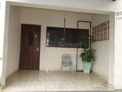 Imagem 2 de 6 de Venda De Casas / Padrão Na Cidade De Araraquara 5792