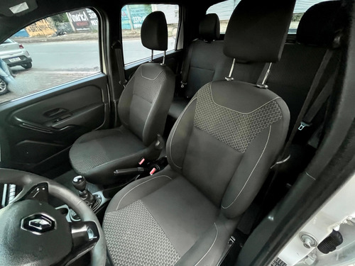 Renault Oroch 1.6 16V SCE FLEX PRO MANUAL