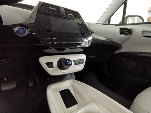 Imagen 10 de 15 de Toyota Prius 2018 1.8 Premium Sr Hibrido At