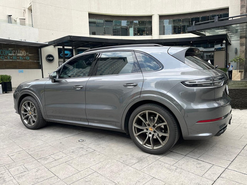 Porsche Cayenne S 2.9