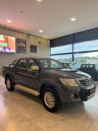 Toyota Hilux 3.0 SRV 4X4 CD 16V TURBO INTERCOOLER DIESEL 4P AUTOMÁTICO