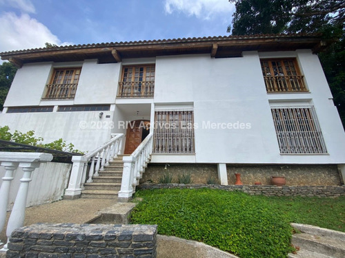 Casa En Venta En Prados Del Este.