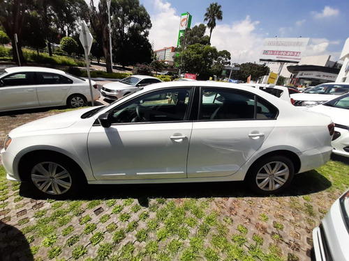 Imagen 4 de 14 de Volkswagen Jetta 2018 2.0 Tiptronic At