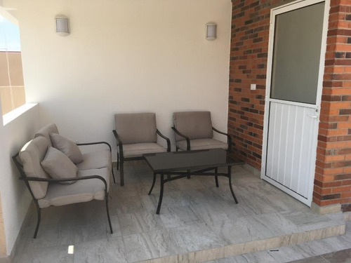 Estrene Casa En Conjunto Horizontal Vigilancia Agradable Con