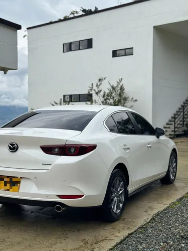 Mazda 3 2.0 Touring At Hibrido Ligero - Mhev