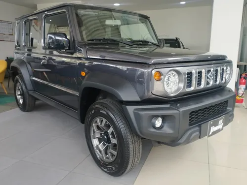 Suzuki Jimny 5 Puertas 4x4 At/ Con Bajo/off Road/2026