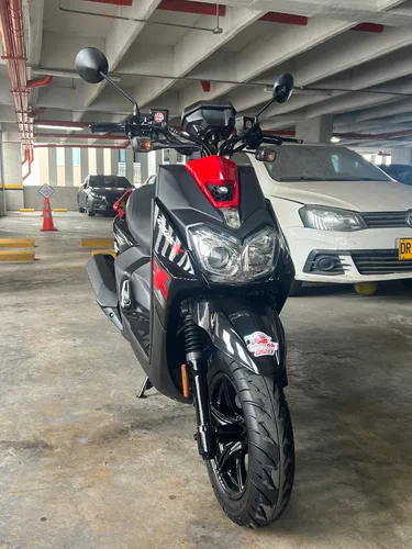 Bws Modelo 2018 En Excelente Estado