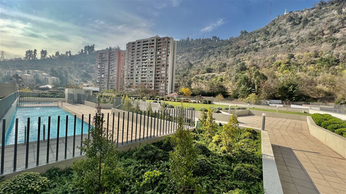 Departamento En Arriendo De 2 Dorm. En Recoleta