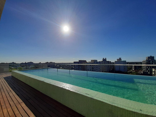 Departamento Dos Ambientes En Venta En Ituzaingo. Balcón Y Cochera