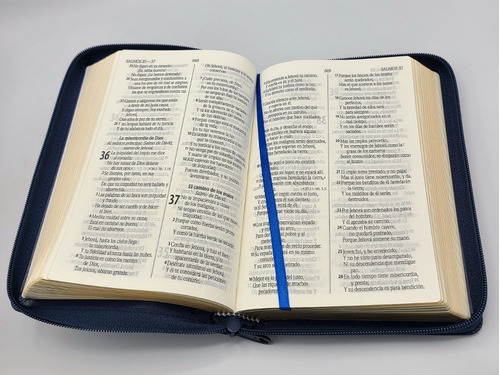 Imagen 5 de 8 de Biblia Reina Valera 1960 Letra Grande Sentipiel Azul Cierre