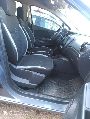 Imagen 14 de 25 de Renault Captur 2018 2.0 Zen