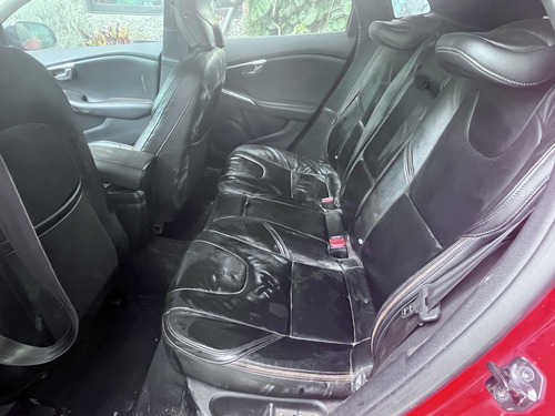 Volvo V40 T5 Turbo 5 Cilindros Completo O Piezas