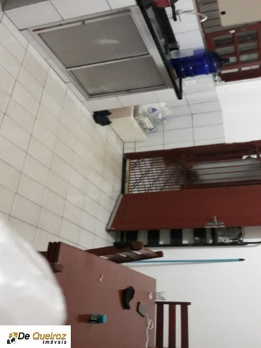 Imagem 9 de 22 de Casa Em Mongaguá, Lado Morro, Usado, Rua Com Calçada, Murado, 01 Dormitório, Banheiro, Sala, Cozinha, Garagem, Churrasqueira, Ducha Praia, Área De Serviço. - 6150 - 68979972
