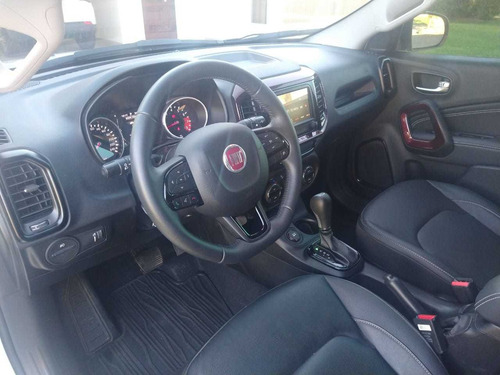 Imagen 5 de 10 de Fiat Toro Freedom 4x2 2020