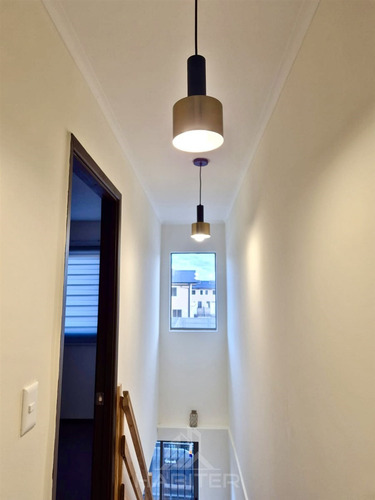 Se Arrienda Casa Nueva! 2 Dorm. Parque Bellavista, En Curicó