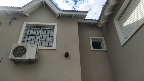 Duplex A 300mts. Estacion!!!