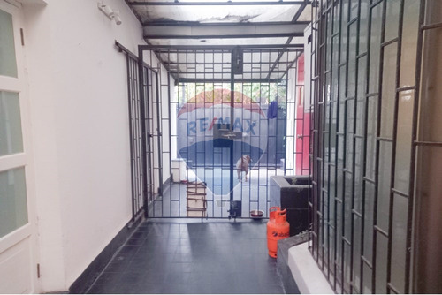 Casa En Ñuñoa!! Oportunidad Unica Uf 12500 !