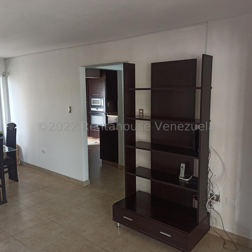 Lindo Apartamento En Urb. Ops San Antoniodg