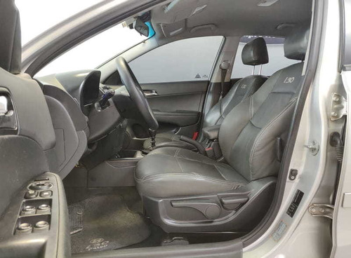 Hyundai I30 2.0 16v 145cv 5p Mec. 2011