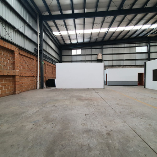 Imagen 3 de 14 de Bodega En Renta De 2158 M2 Tepoztlan