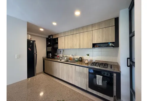 En Arriendo Apartamento En Benedictinos 70 Mts