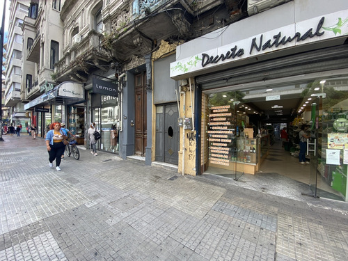 Alquiler Local Comercial 200 Mts 2 En 18 De Julio Cordón.