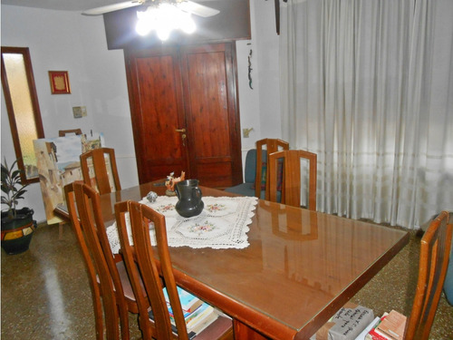 Se Vende Casa 3 Dorm. Centrica En Almafuerte