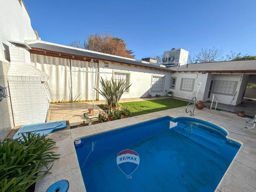 Casa En Venta 5 Ambientes - San Antonio De Areco
