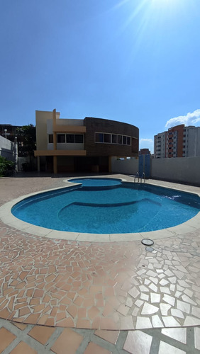 Karlhuy Alquiler De Apartamento Resd Puerta Real Mañongo Car