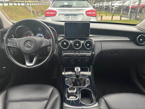 Imagen 14 de 17 de Mercedes-benz Clase C 180 Manual Divino