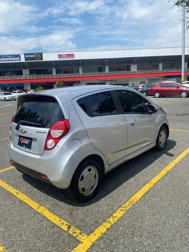 Chevrolet Spark 1.0 Go