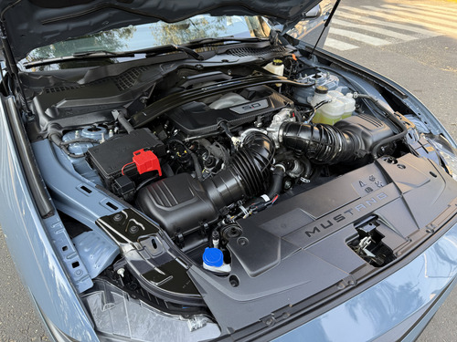 Ford Mustang 5.0 V8 Dark Horse Mt