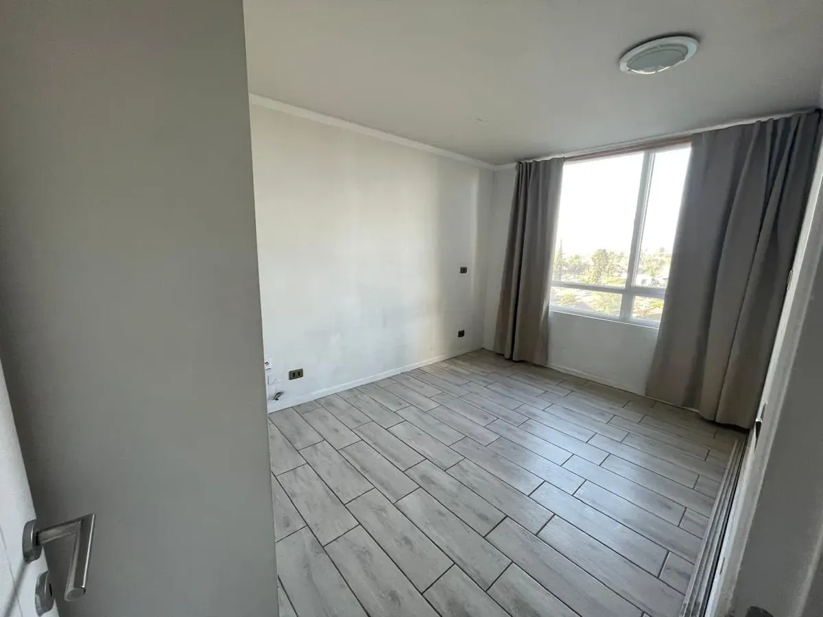 Imagen 4 de 14 de Departamento En Arriendo 2 Hab, 1 Baño, Est Y Bodega