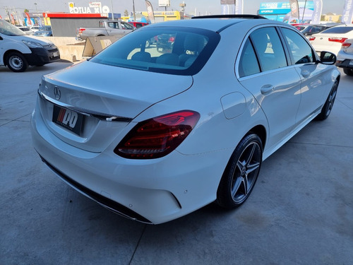 Mercedes Benz C200 2.0 Turbo At Full 2018