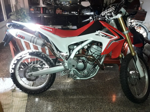 Imagen 1 de 9 de Honda Crf250l Japonesa Vendo Opermuto Zona Olivos Excelente