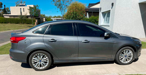 Ford Focus 4p 2.0l N At Se Plus