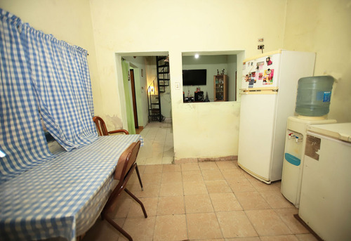 Imagen 14 de 30 de Venta Casa 5 Ambientes Patio Tablada Permuta