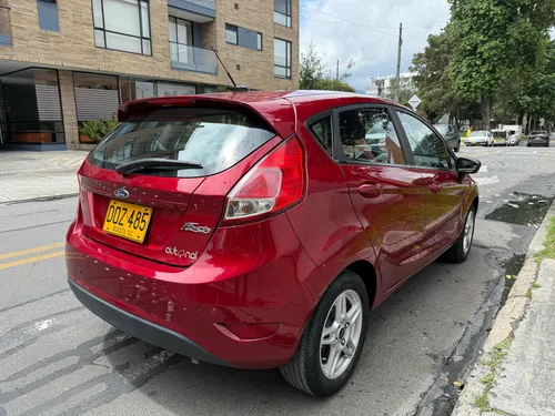 Ford Fiesta 1.6 Hatchback Se