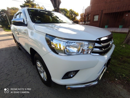 Toyota Hilux 2.8 Cd Srv Pack 177cv 4x2 2018