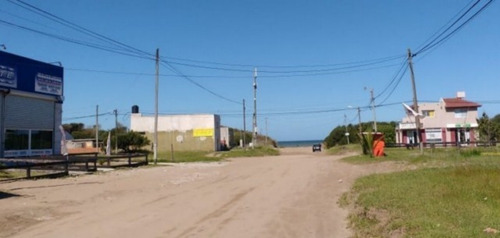 Imagen 17 de 18 de V094 - Lote Con Mejoras Roldan Y Lebensohn, A Una Cuadra Del Mar