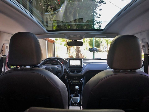 Peugeot 2008 1.6 T - Unico Dueño - Blanca - Permuto/financio