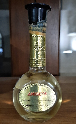 Botellita Licor De Los Andes Anisete Cerrada 1970 (Usado)
